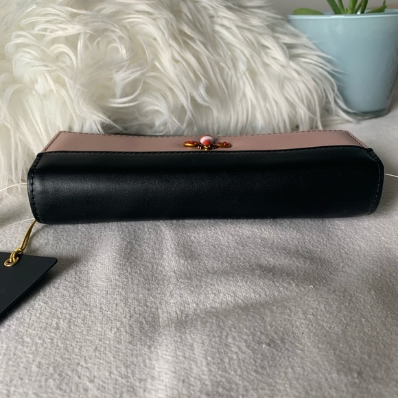 Dream Control Bee Wallet with Snakeskin Print - Picture 13 of 14